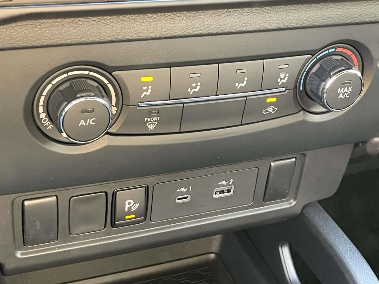 New 2026 Boulder Gray Pearl Nissan SV image 24