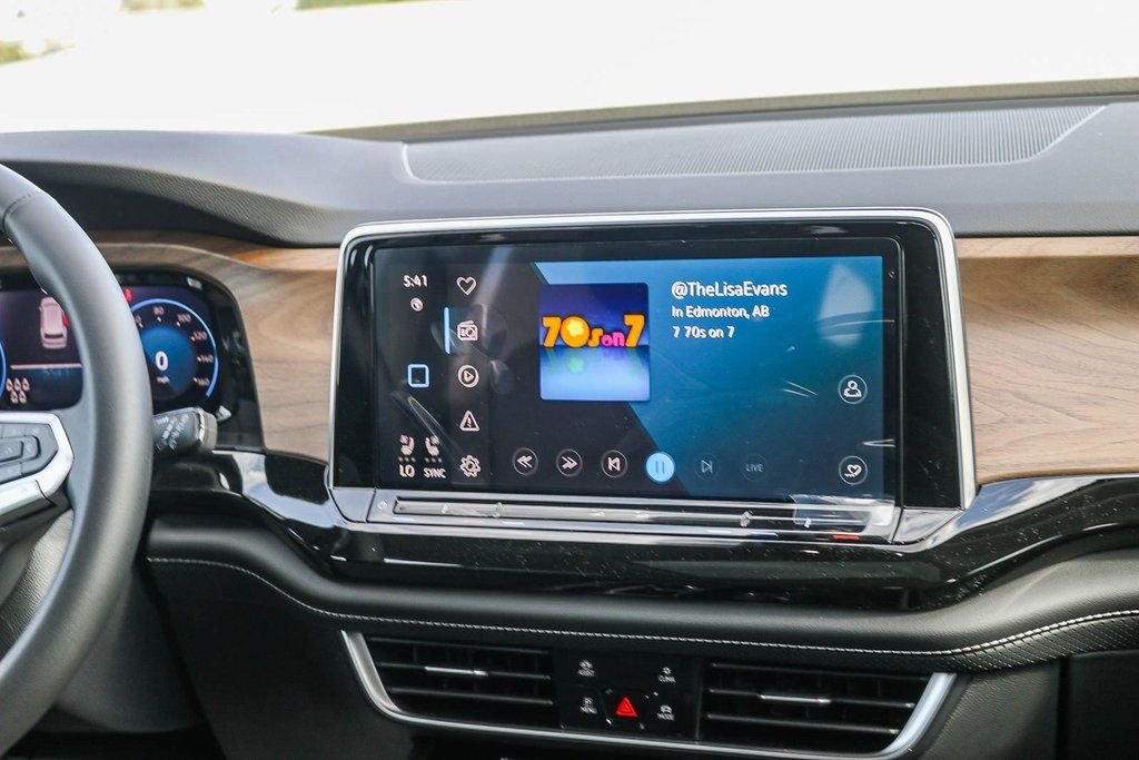 2026 Volkswagen Atlas SE w/Tech - Photo 14