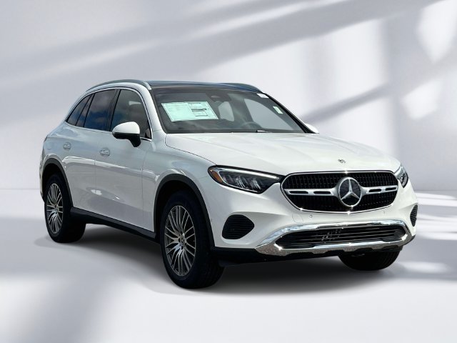 New 2027 Polar White Mercedes-Benz GLC 300 image 2