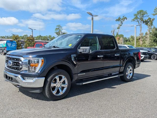Used 2021 Blue Ford XLT image 7