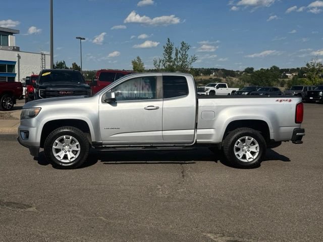 Used 2016 SILVER ICE METALLIC Chevrolet 4WD LT image 2