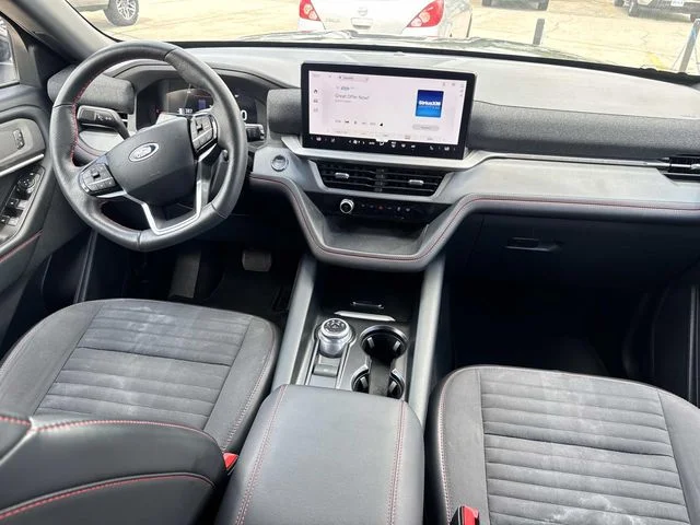 Used 2025 Gray Ford ST-Line image 21