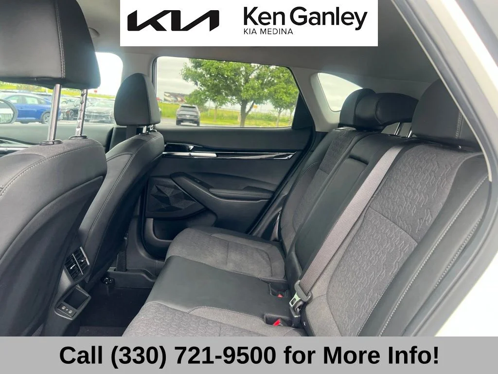 Certified Used 2024 White Kia S image 11