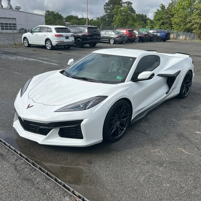 2023 Chevrolet Corvette Z06 Coupe 1LZ's photo