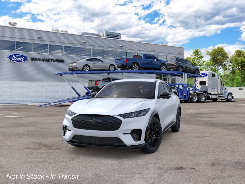 New 2026 Star White Metallic Tri-coat Ford Premium image 3