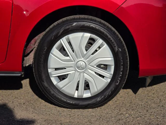 Used 2024 Red Mitsubishi ES image 8