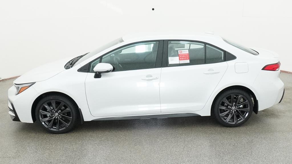 New 2026 Wind Chill Pearl Toyota SE image 3