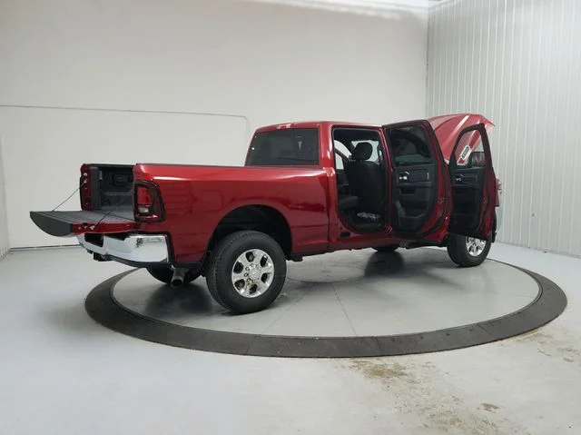New 2026 Molten Red Pearl-Coat Exterior Paint RAM Big Horn image 15