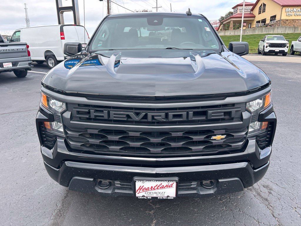 Used 2023 Chevrolet Silverado 1500 Custom with VIN 3GCPDBEK6PG128306 for sale in Kansas City