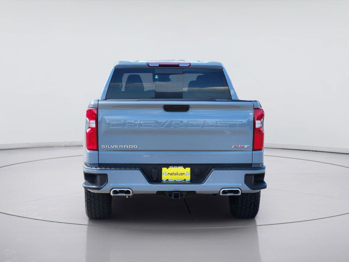 Certified Used 2025 Slate Gray Metallic Chevrolet RST image 5