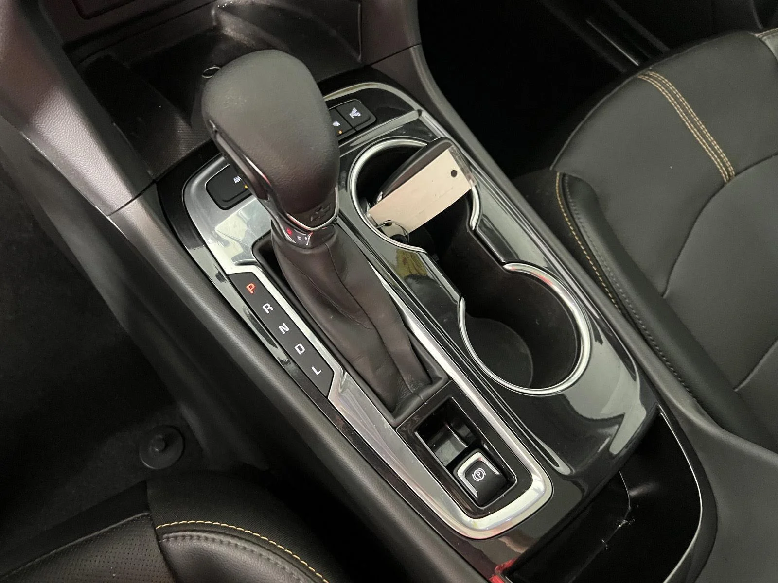Used 2022 BLUE GLOW METALLIC Chevrolet Premier image 25