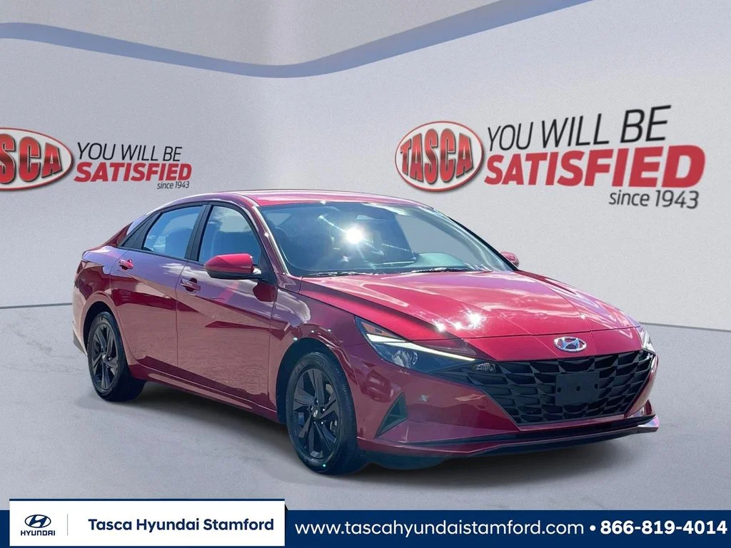 Certified Used 2023 Red Hyundai SEL image 1