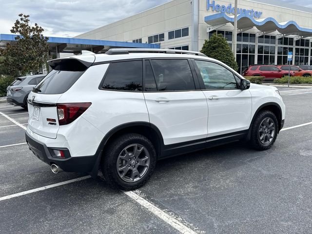 Certified Used 2024 Platinum White Pearl Honda AWD TRAILSPORT image 4