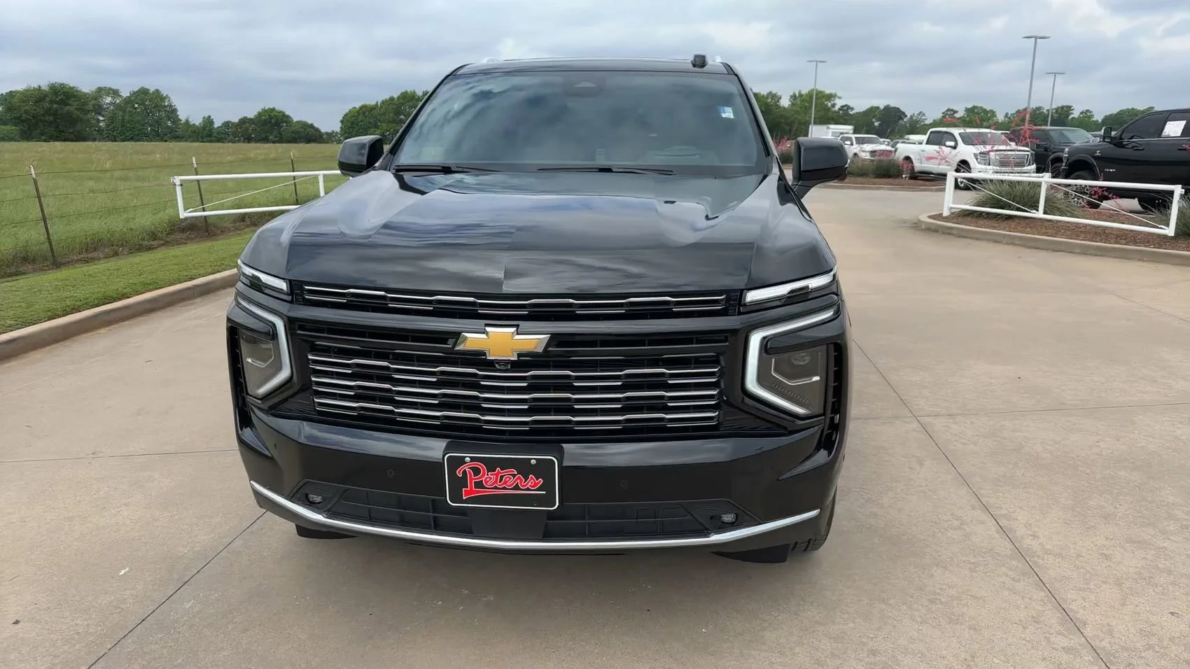 Used 2025 Black Chevrolet High Country image 4