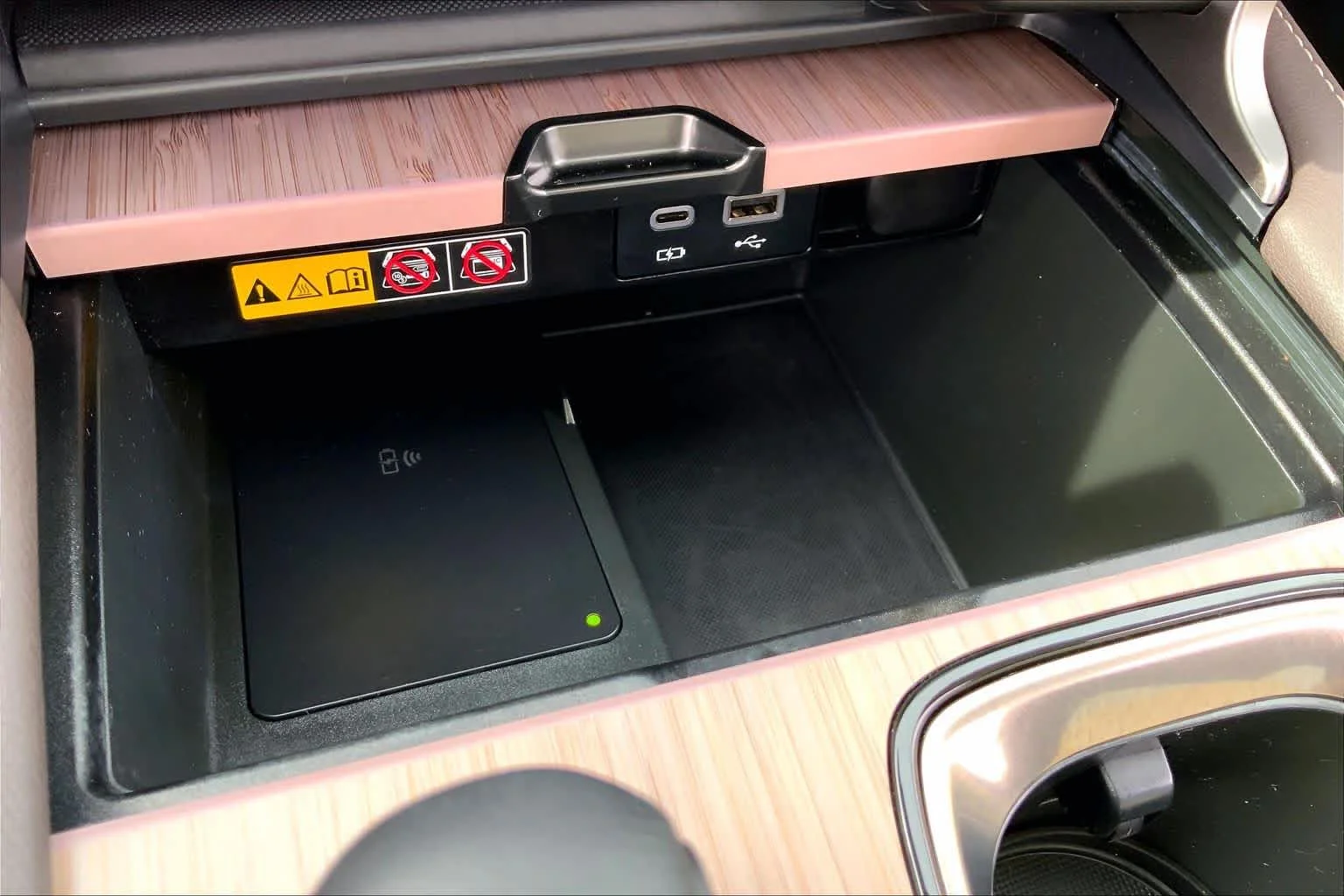 Certified Used 2024 CAVIAR Lexus Luxury image 35