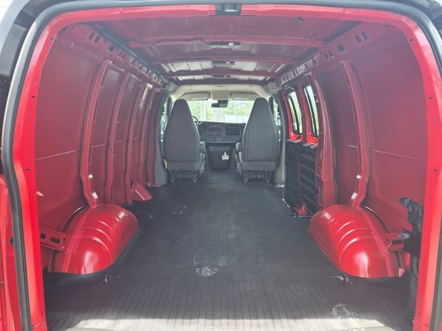 New 2025 Cardinal Red GMC Work Van image 10