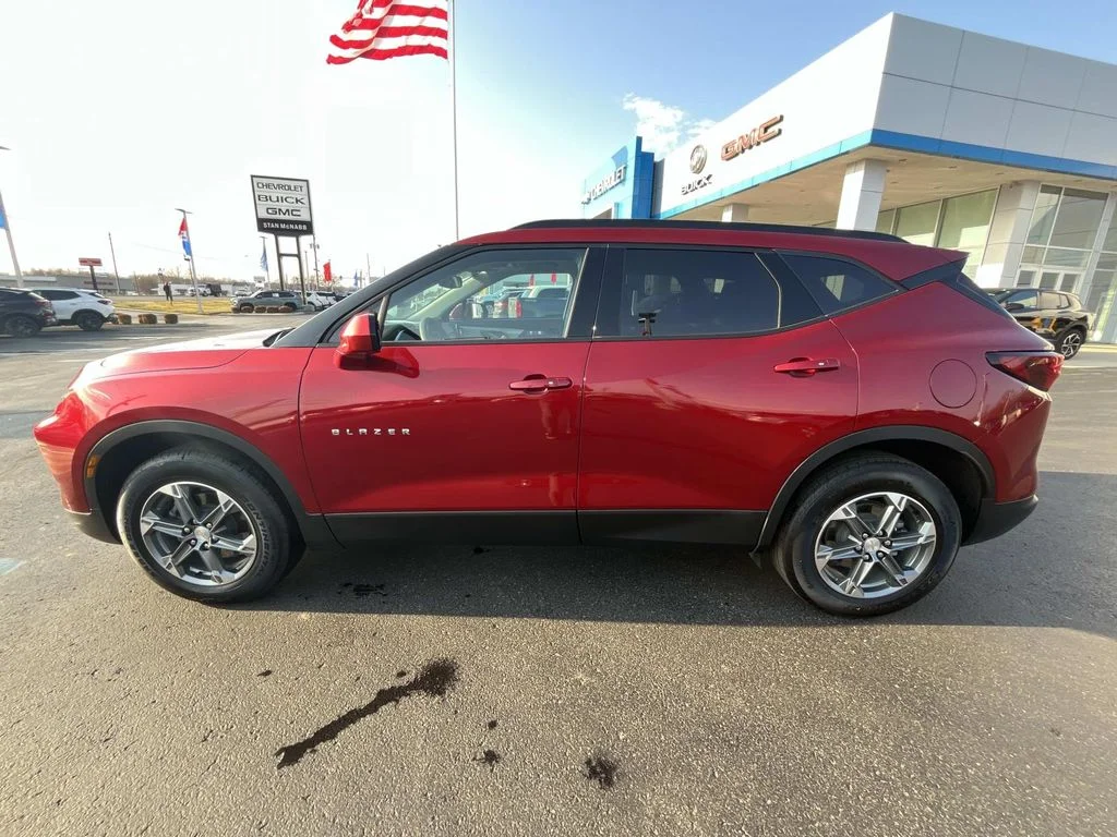 Used 2024 Radiant Red Tintcoat Chevrolet 2LT image 4