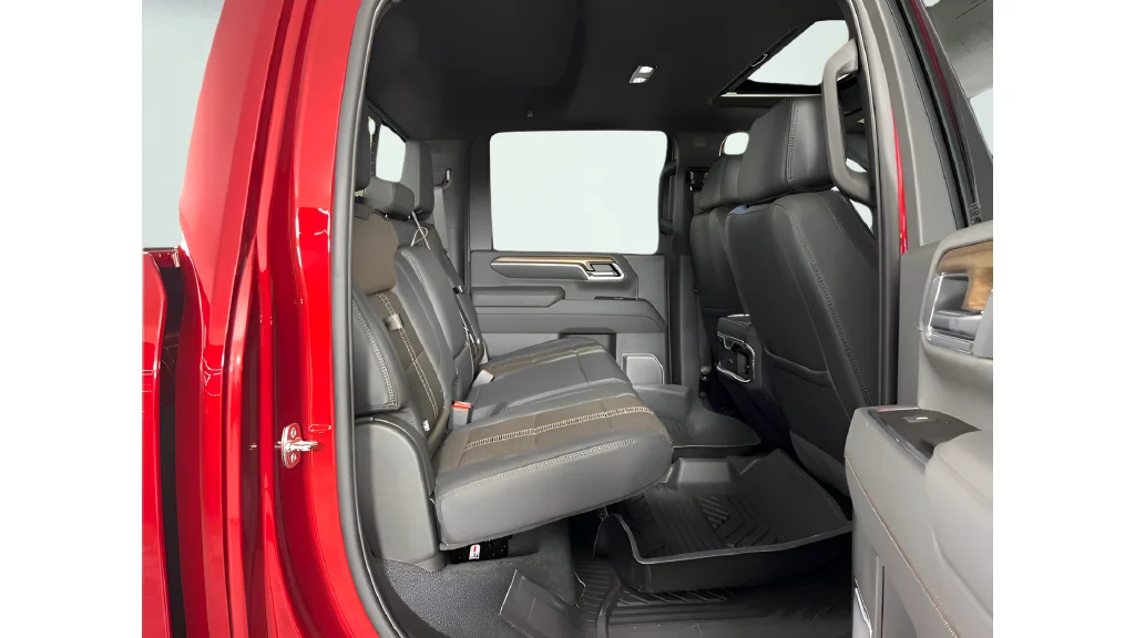 2026 Chevrolet Silverado 2500 HD High Country - Photo 11