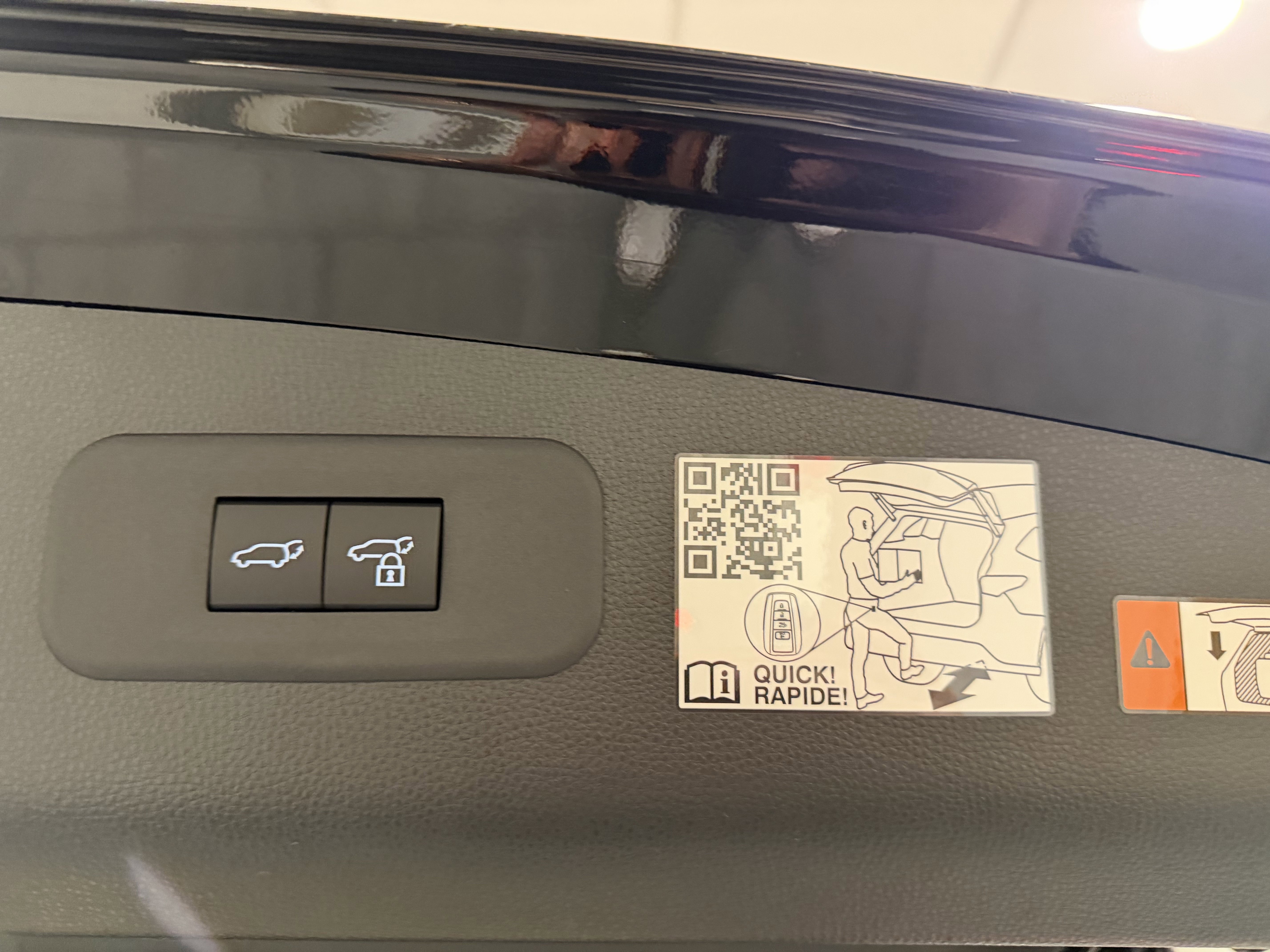 2025 Toyota Crown Signia XLE - Photo 33