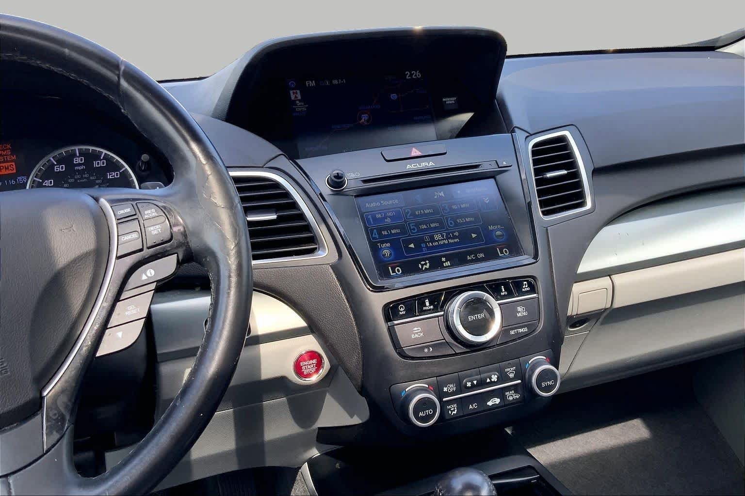 Used 2018  Acura w/Technology Pkg image 6