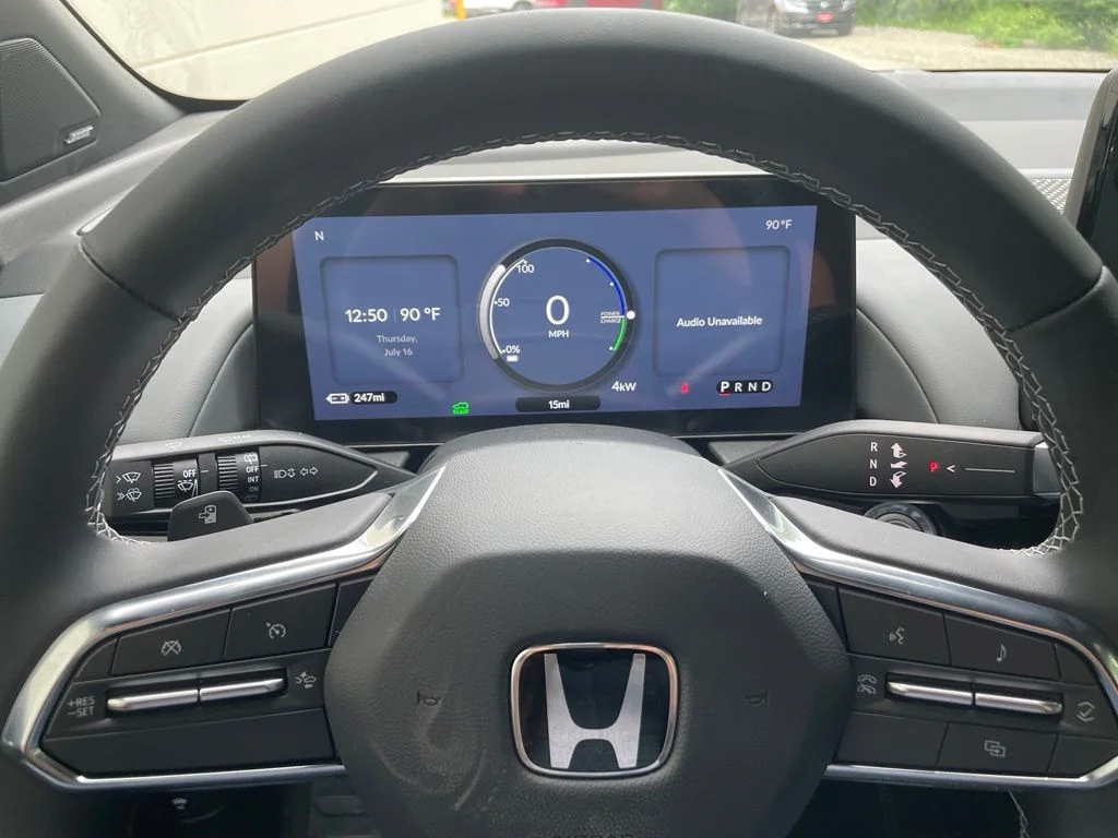 New 2026 Sonic Gray Pearl Honda Touring image 15