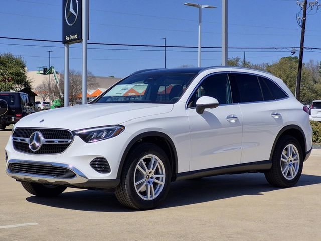 New 2026 Polar White Mercedes-Benz GLC 300 image 34