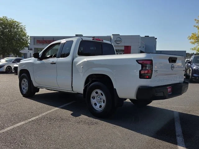 New 2026 Glacier White Nissan King Cab® S image 3