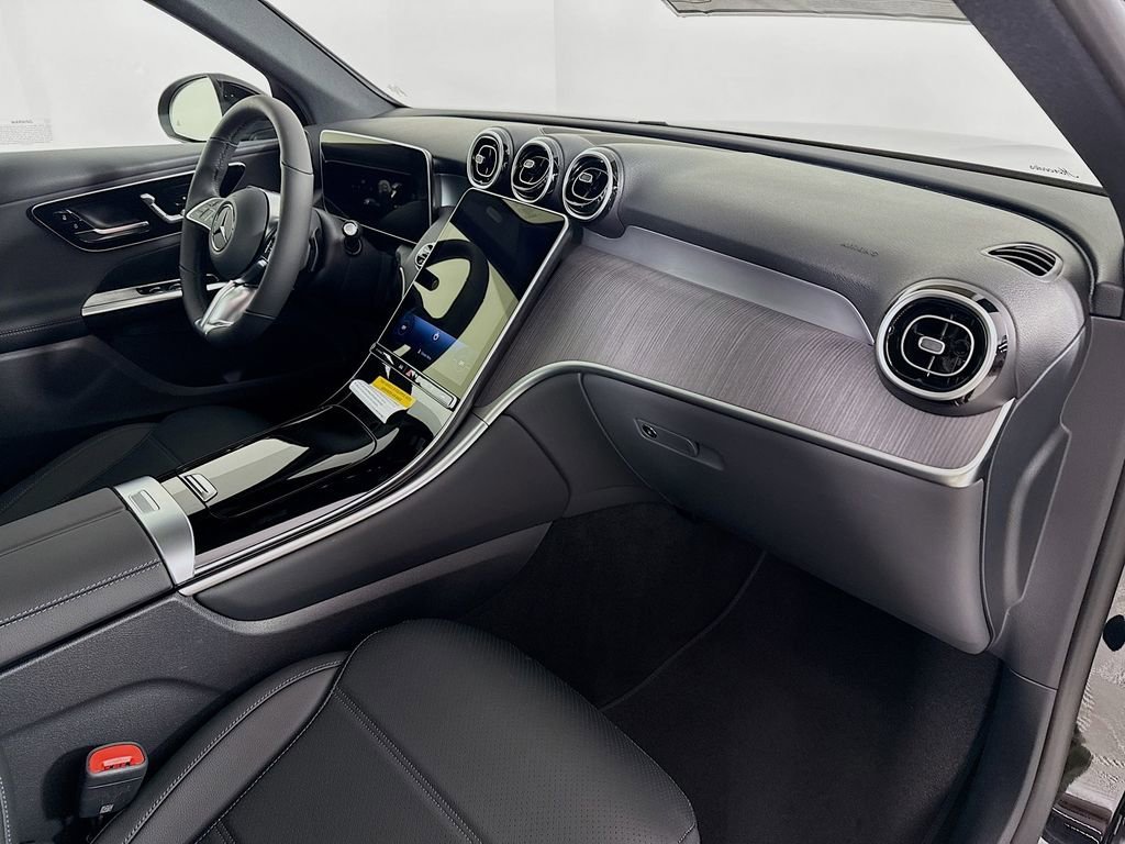 New 2026 Black Mercedes-Benz GLC 300 image 60