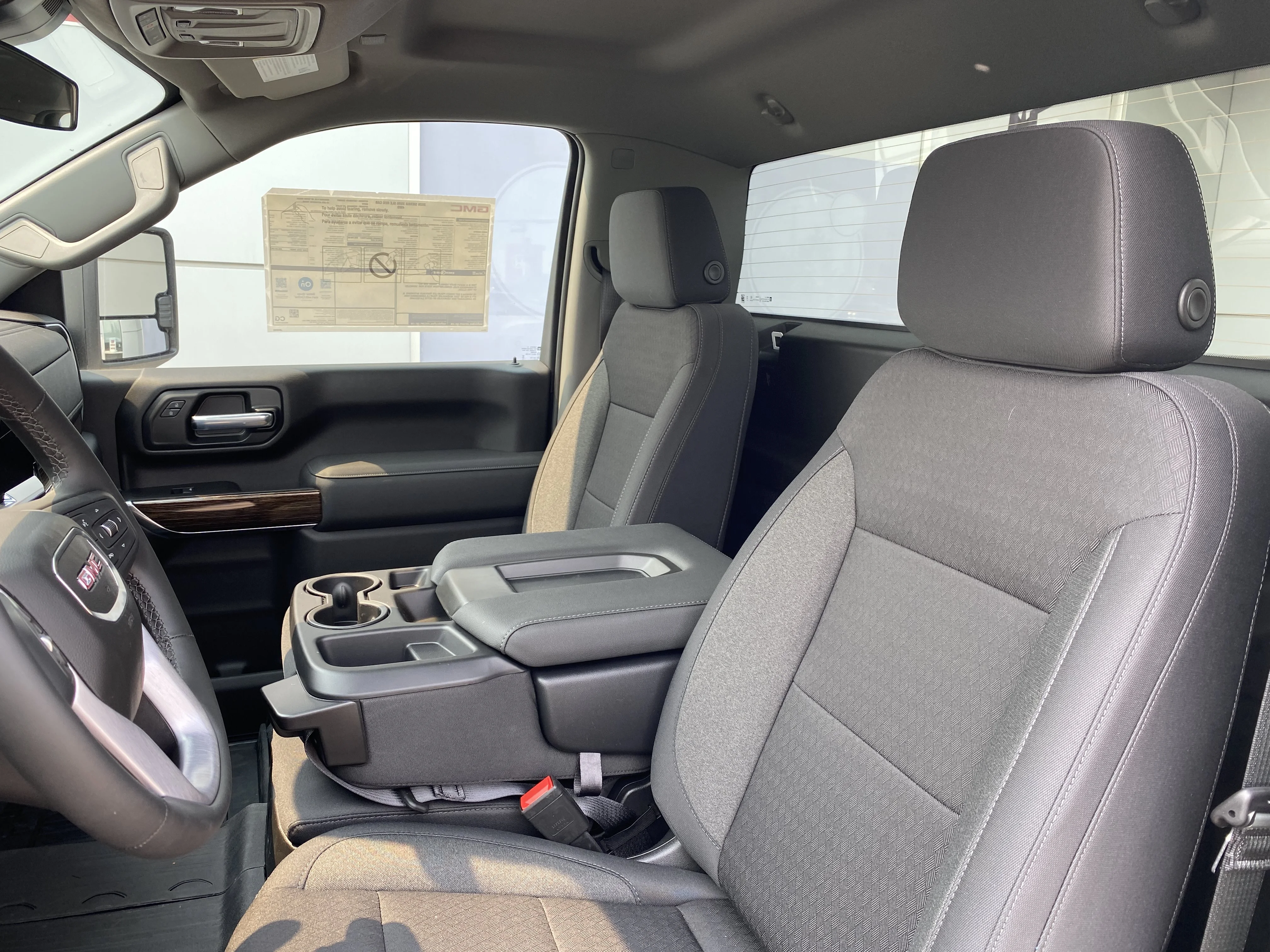 New 2026 Summit White GMC SLE image 13
