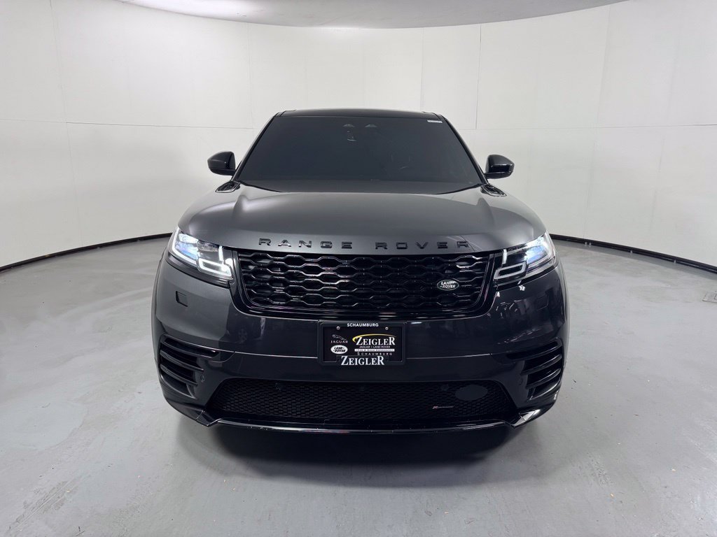 Used 2023 Gray Land Rover R-Dynamic S MHEV image 2