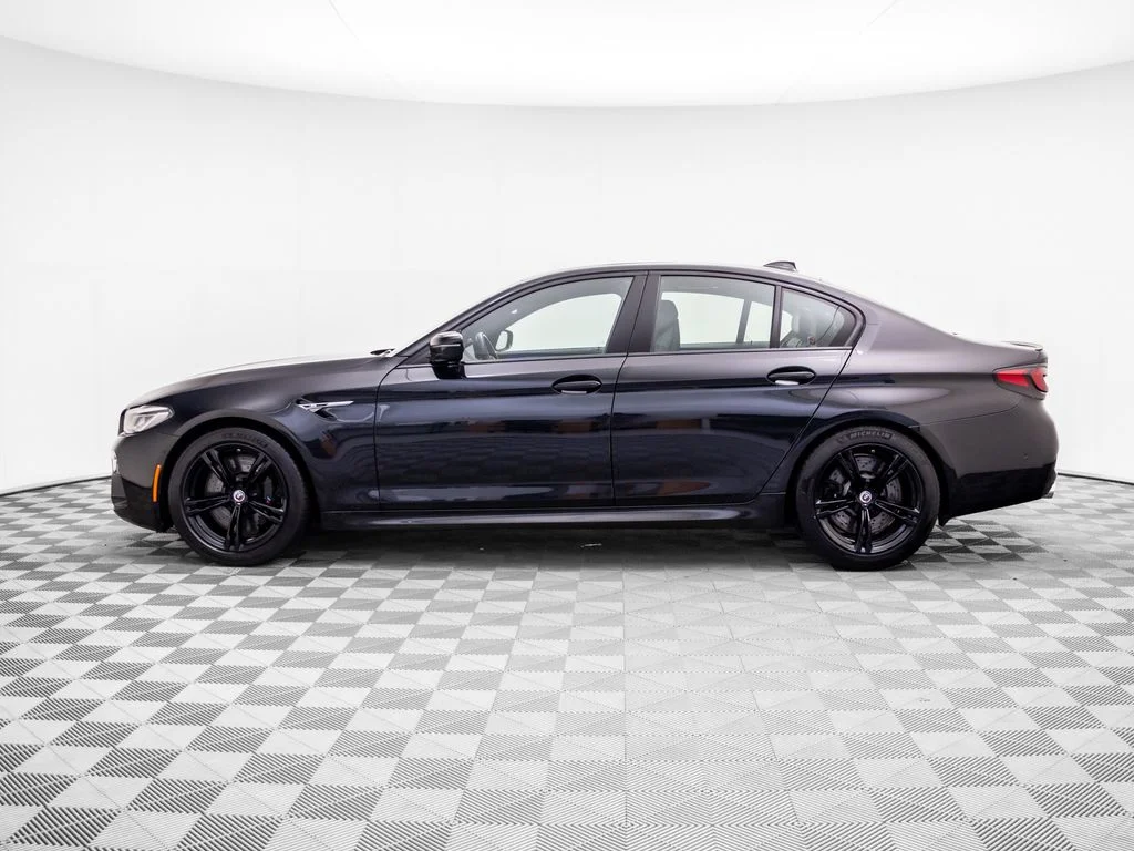 Used 2022 Black BMW Base image 2