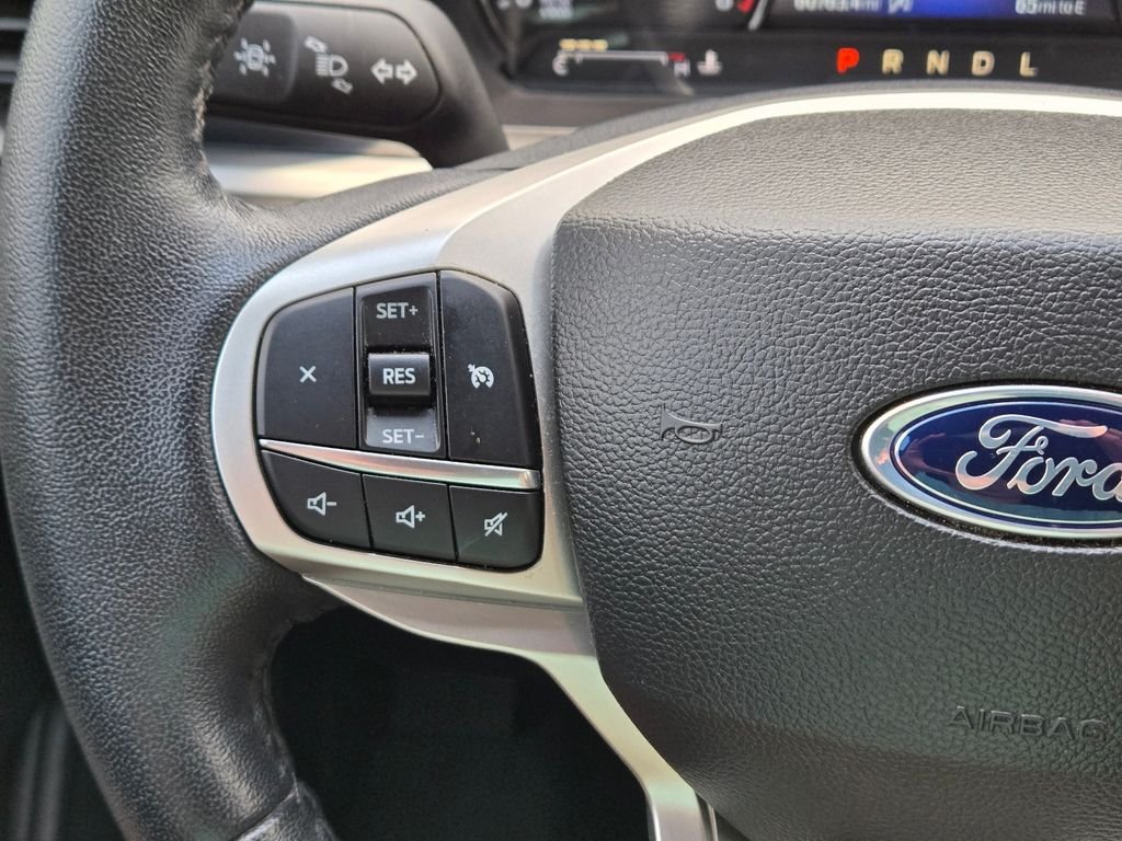 Used 2023 Silver Ford XLT image 23