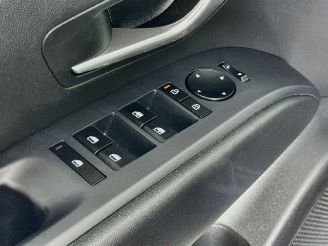 Certified Used 2025 Blue Hyundai SEL Convenience image 30