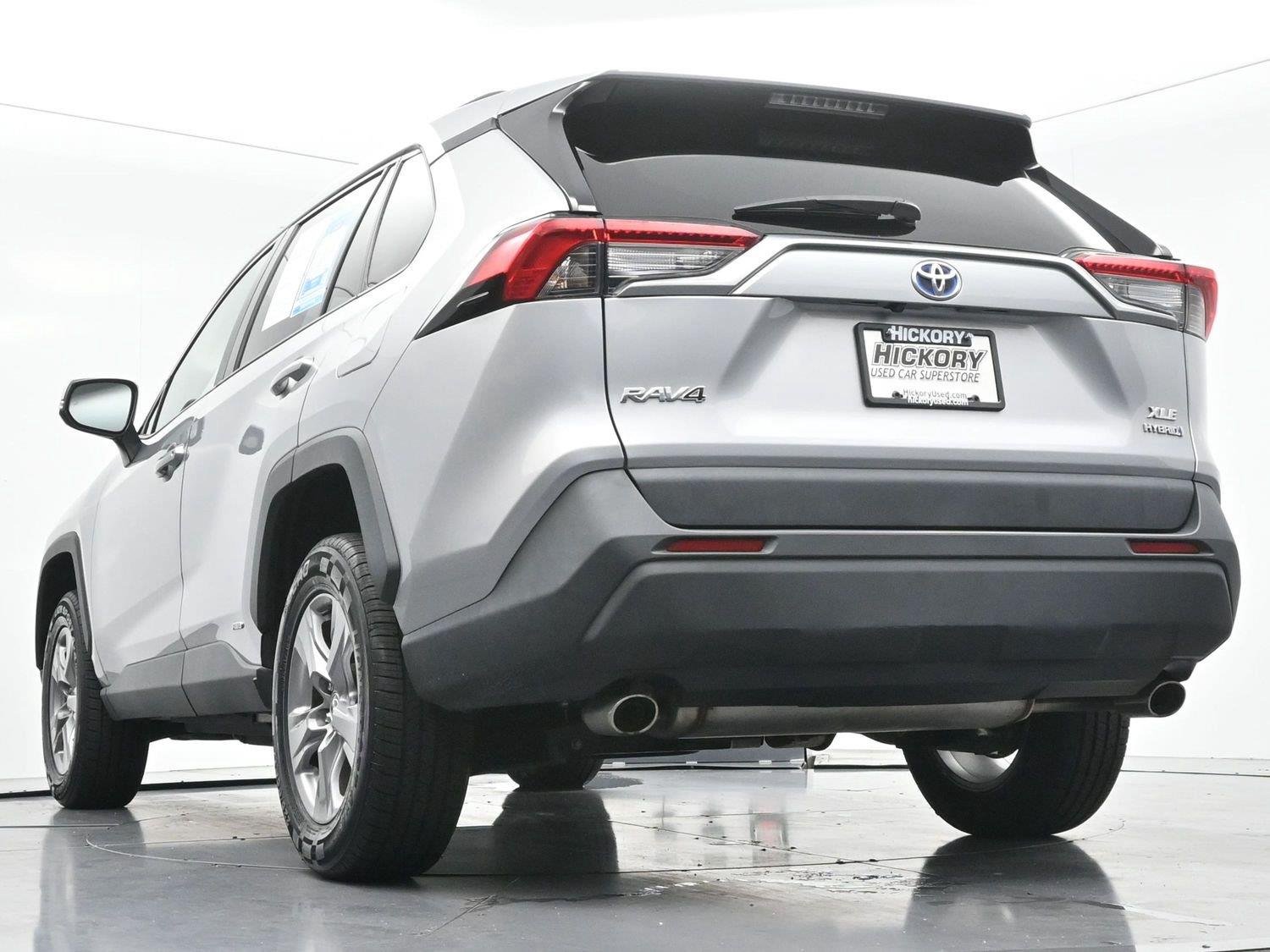 Used 2023 Silver Sky Metallic Toyota XLE image 48