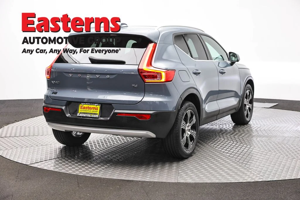 Used 2021 Gray Volvo T4 Inscription image 5