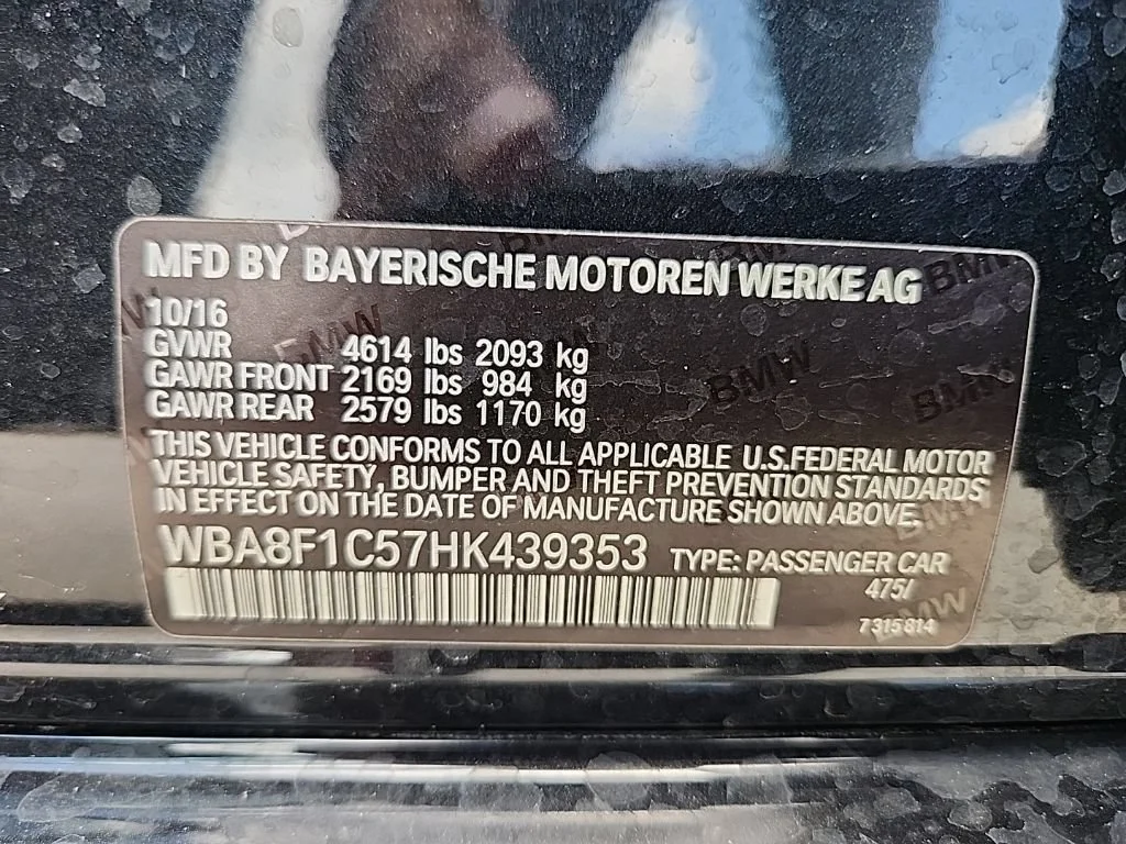 Used 2017 Black Sapphire Metallic BMW 328d xDrive image 8