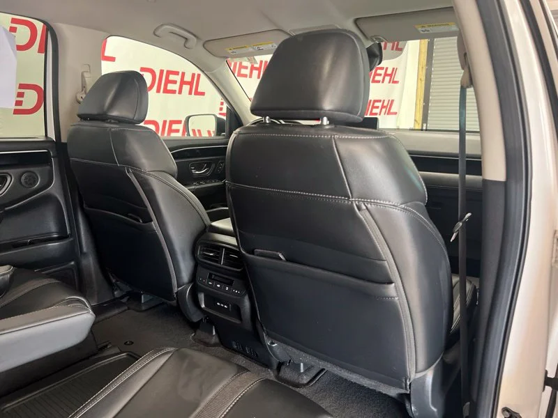 Used 2024  Honda EX-L image 12