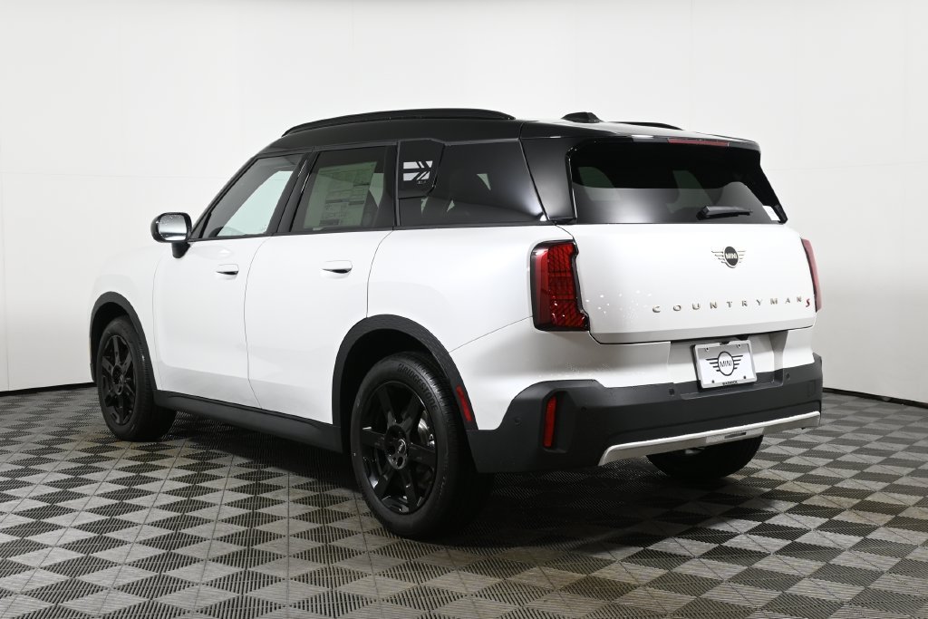 Used 2026 White MINI  image 5