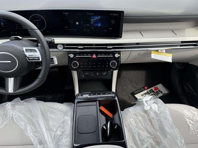 New 2025 Gray Hyundai Limited AWD image 18