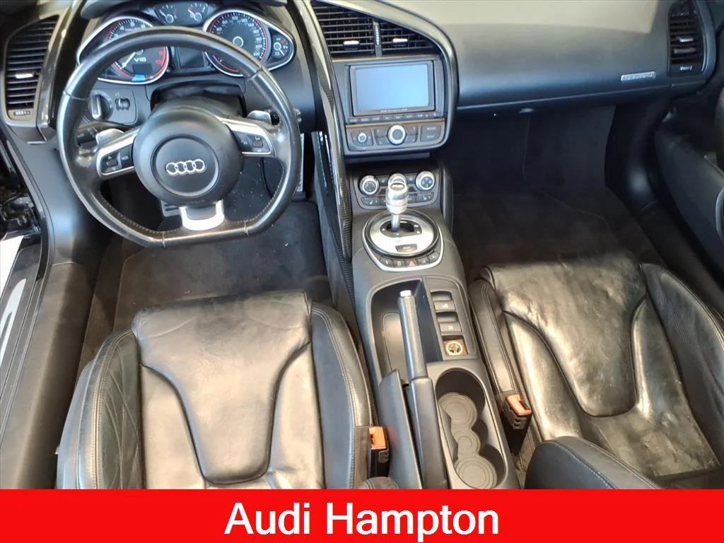Used 2011 Phantom Black Pearl Audi 5.2L image 11