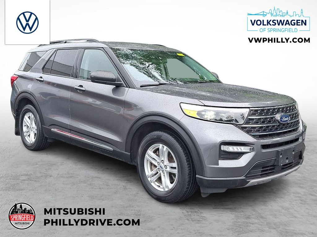 Used 2023 Gray Ford XLT image 1