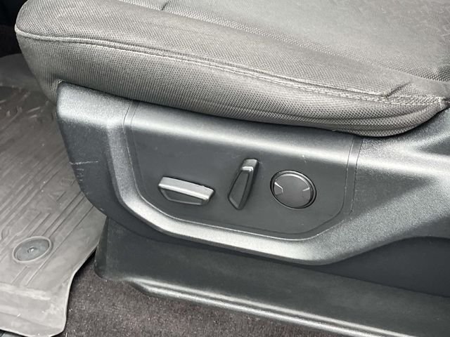 Used 2019 Black Ford XLT image 27