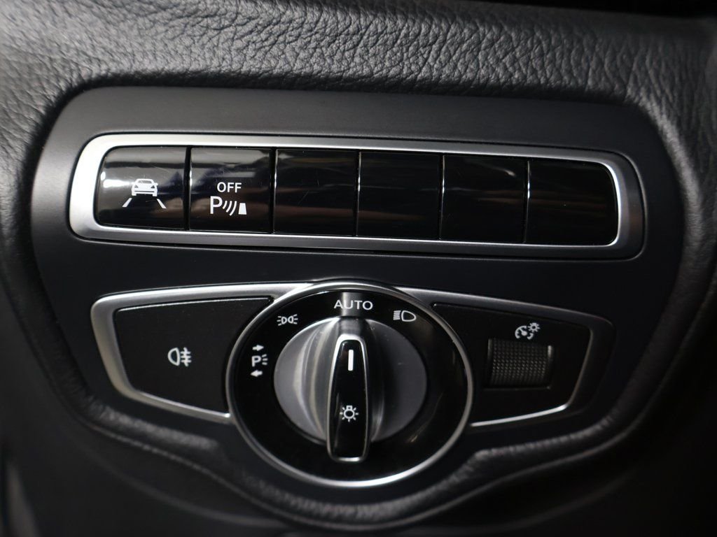 Used 2020 Blue Mercedes-Benz G 63 AMG® image 44