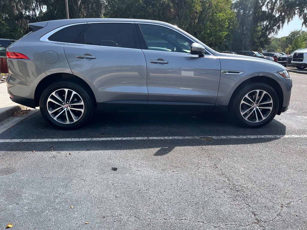 Used 2020 Silver Jaguar 25t Premium image 6