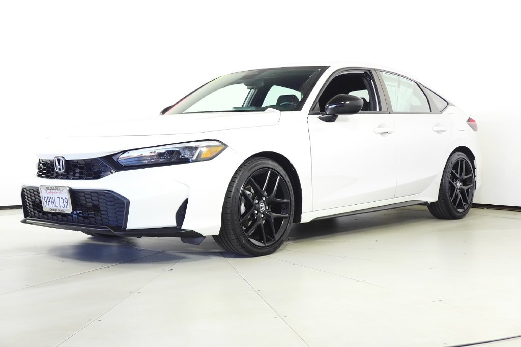 Used 2025 White Honda Sport image 2