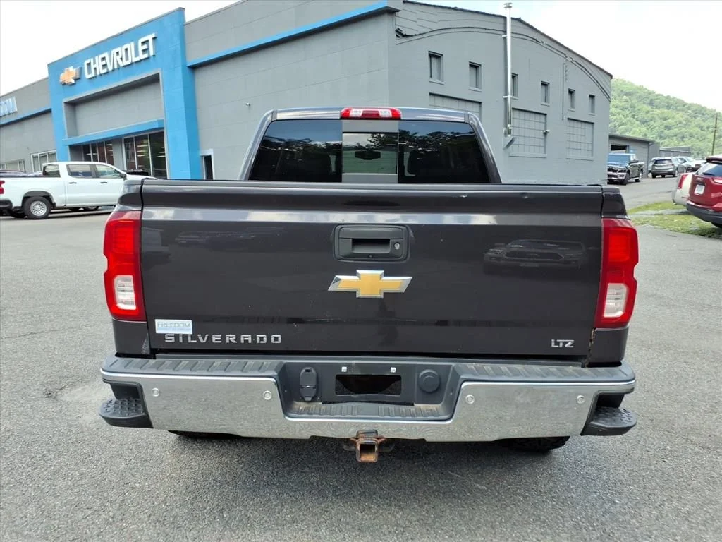 Used 2016 Gray Chevrolet LTZ image 6