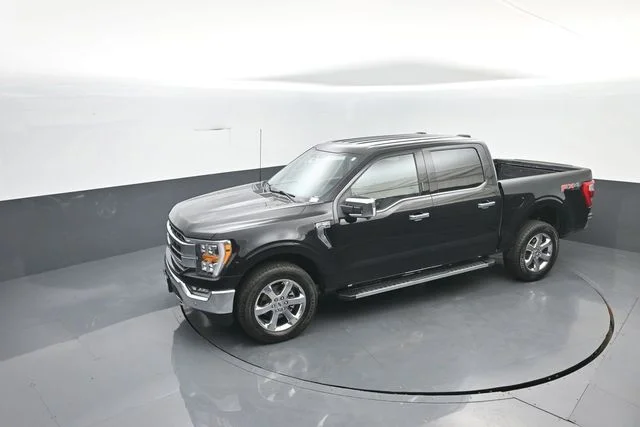 Used 2021 Black Metallic Ford Lariat image 27