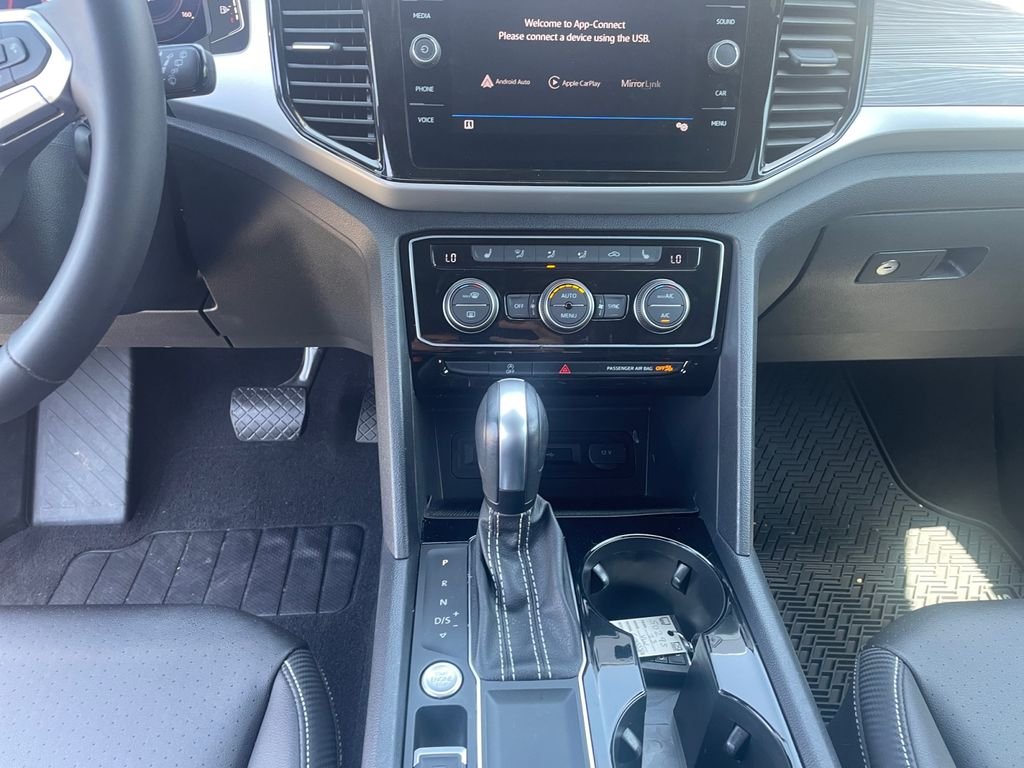 Certified Used 2023 Platinum Gray Metallic Volkswagen 3.6L V6 SE w/Technology image 11