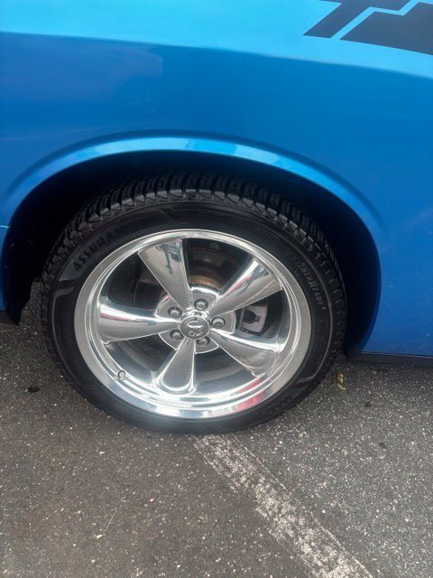 Used 2009 Blue Dodge R/T image 10