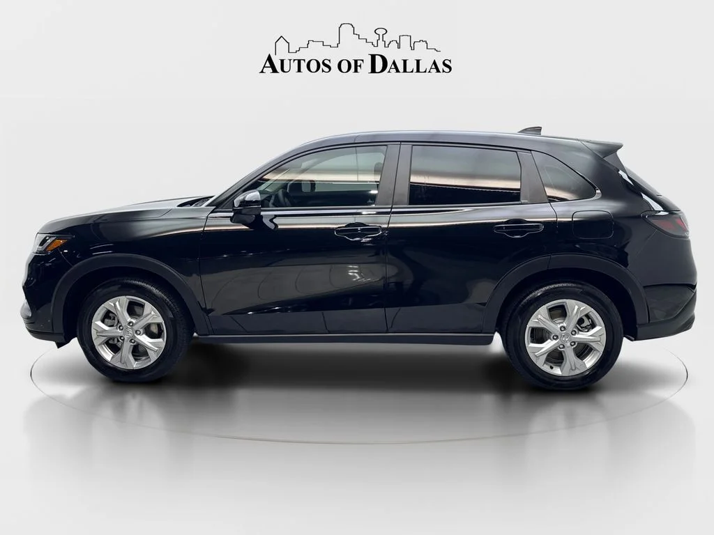 Used 2025 Black Honda LX image 5